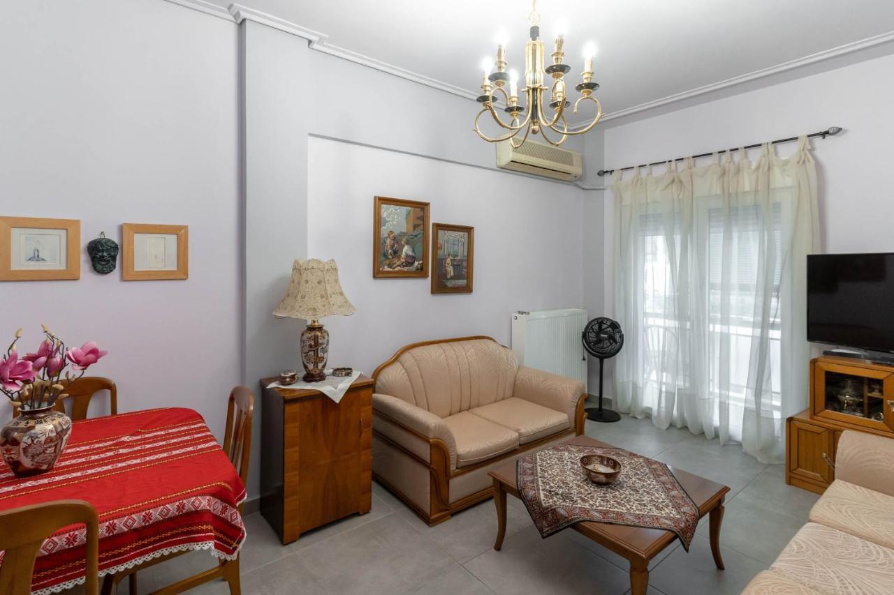 Byt Downtown Flat Larissa Exterior foto